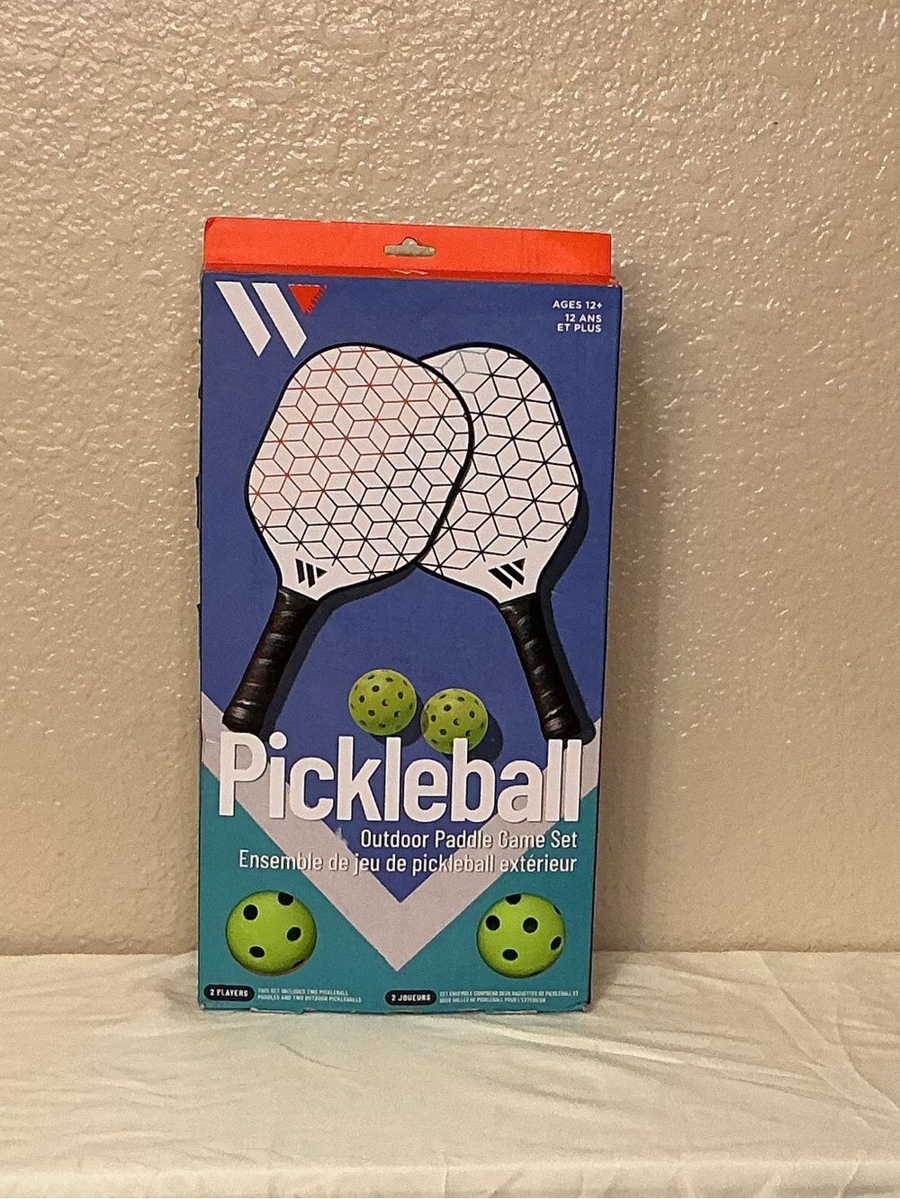 Pickleball Outdoor Paddle Game Set - White & Black Paddles with Lime Balls